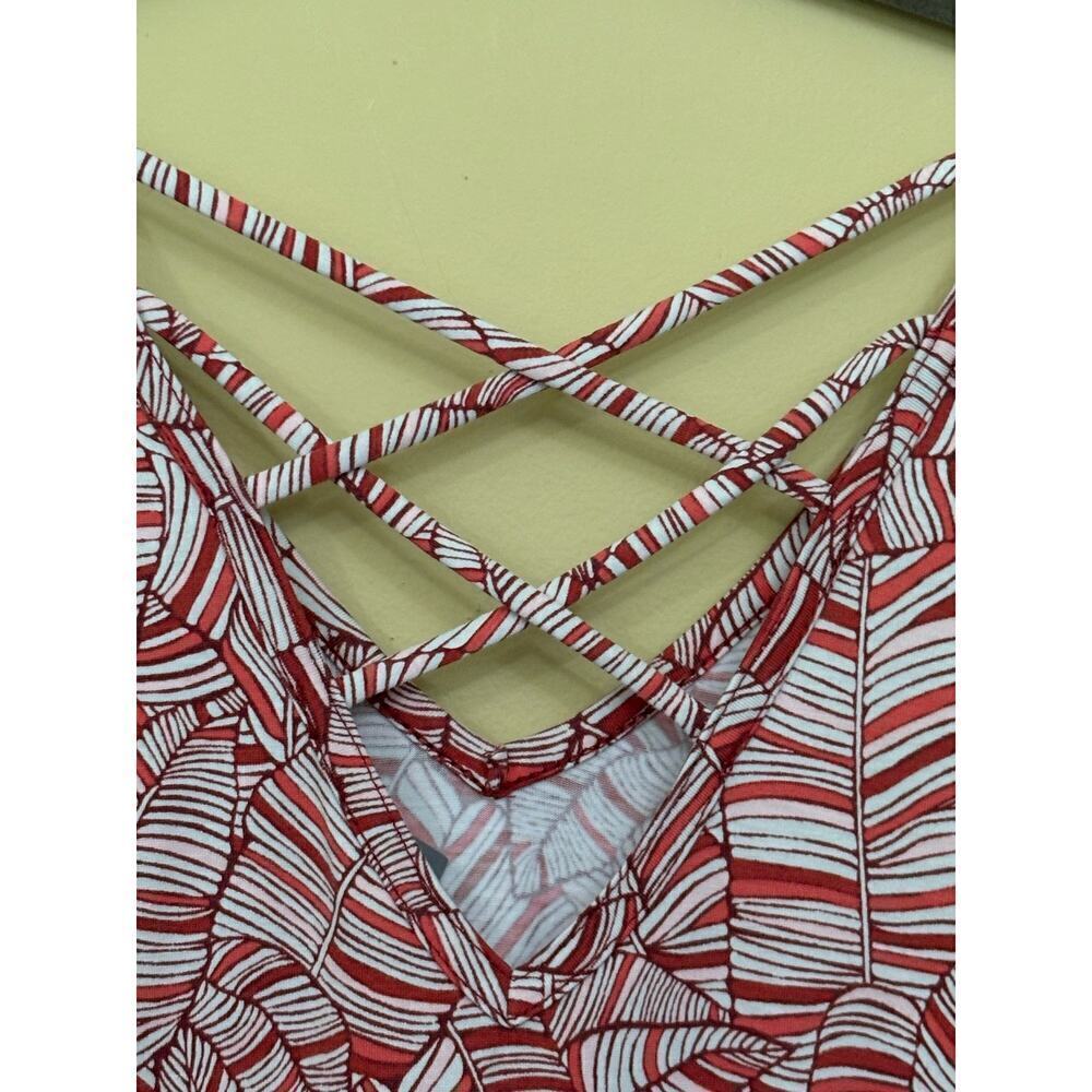 Leaf Print Strappy Back V-Neck Adventure Travel Resort Weekend Lightweight - Picture 5 of 8